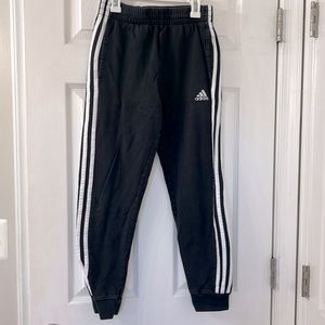 Boys Adidas Jogger Size Medium (10-12)